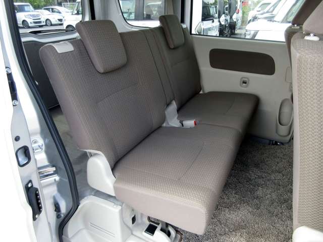 Nissan NV100 Clipper 11