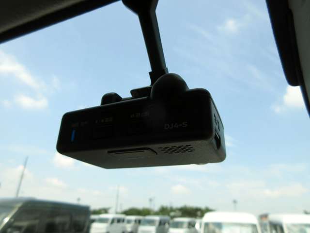 Nissan NV100 Clipper 7