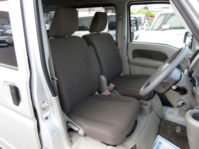 Nissan NV100 Clipper 9