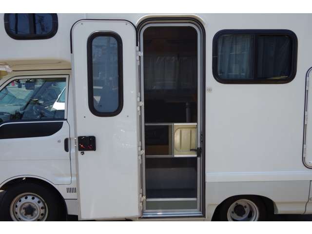 Mazda Bongo Truck 11