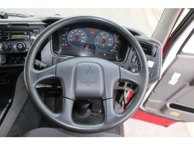Mitsubishi Fuso Super Great 12