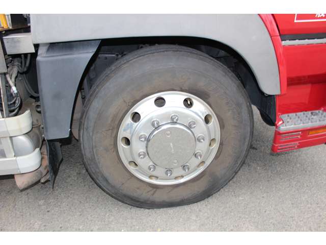 Mitsubishi Fuso Super Great 8