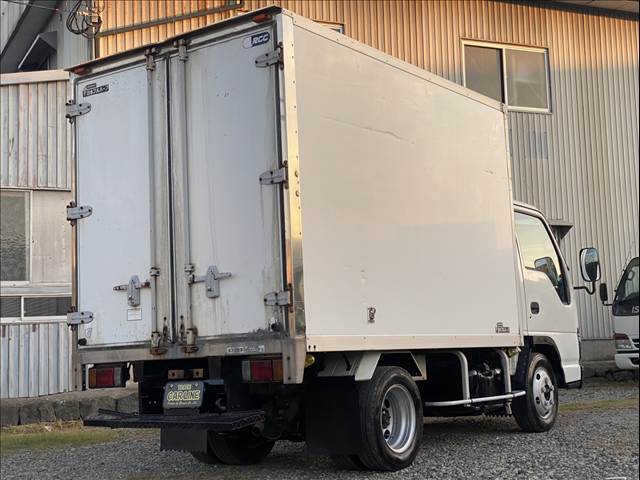 Isuzu Elf 2