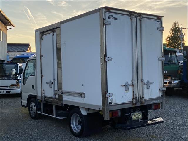 Isuzu Elf 10