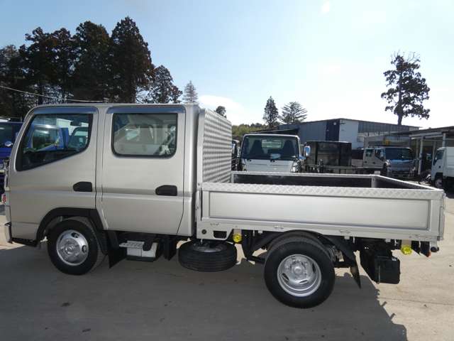 Mitsubishi Fuso Canter 6