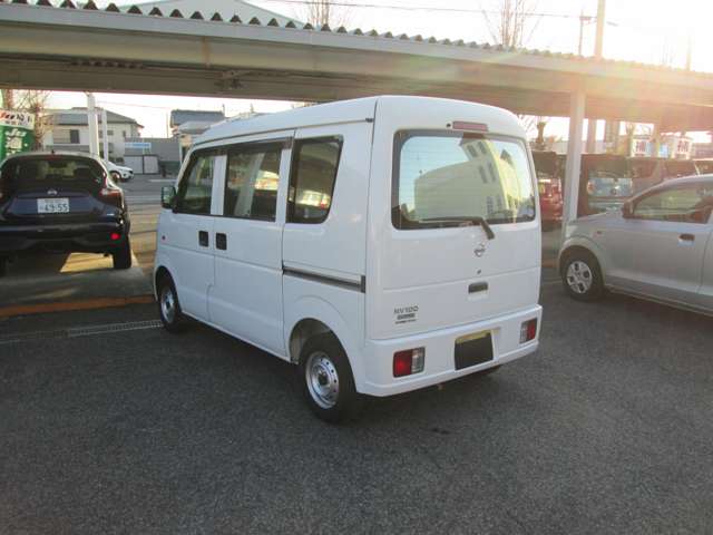 Nissan NV100 Clipper 7