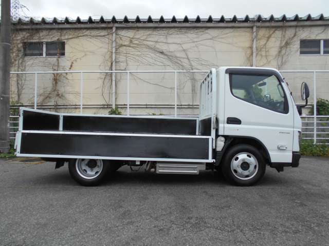Mitsubishi Fuso Canter 4