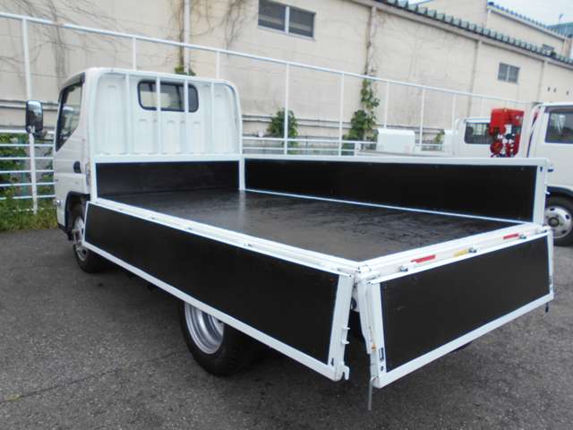 Mitsubishi Fuso Canter 8