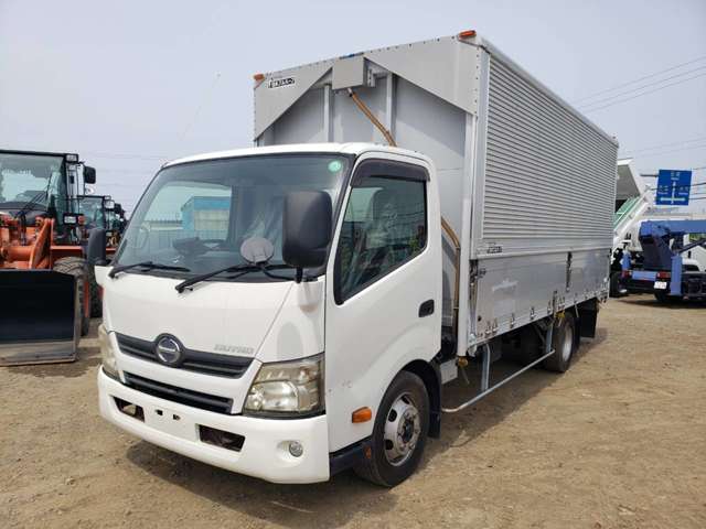 Hino Dutro 2