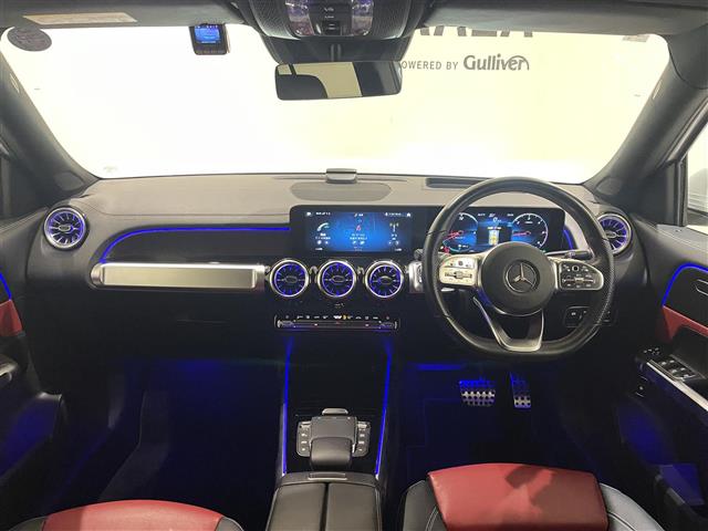 Mercedes-Benz GLB 5