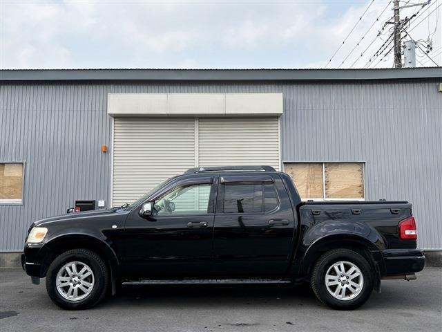 Ford Explorer Sport Trac 11