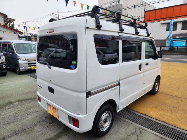 Mitsubishi Minicab Van 8