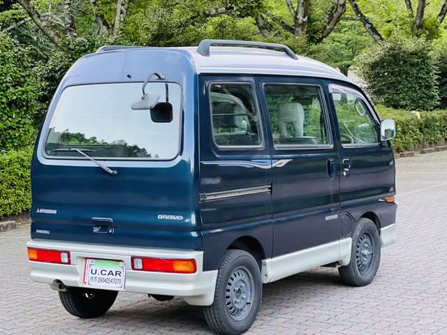 Mitsubishi Bravo 6