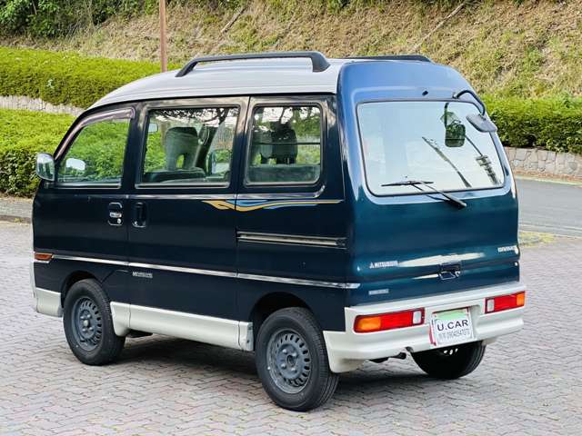 Mitsubishi Bravo 7