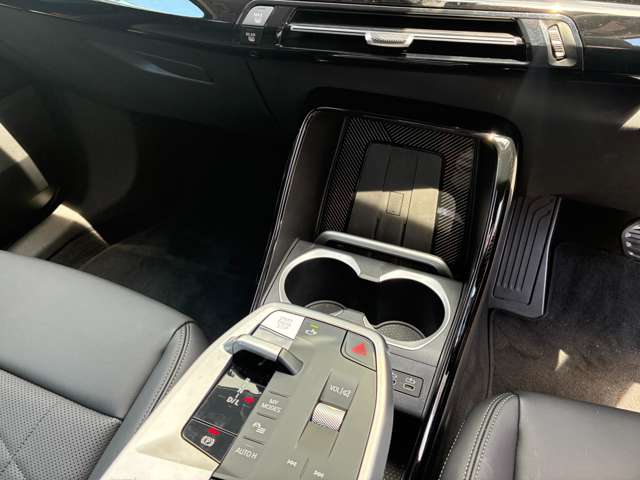 BMW X1 12
