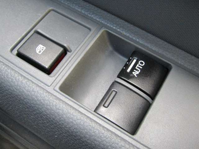 Honda N-VAN 12