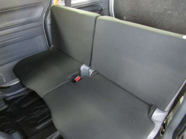 Honda N-VAN 8