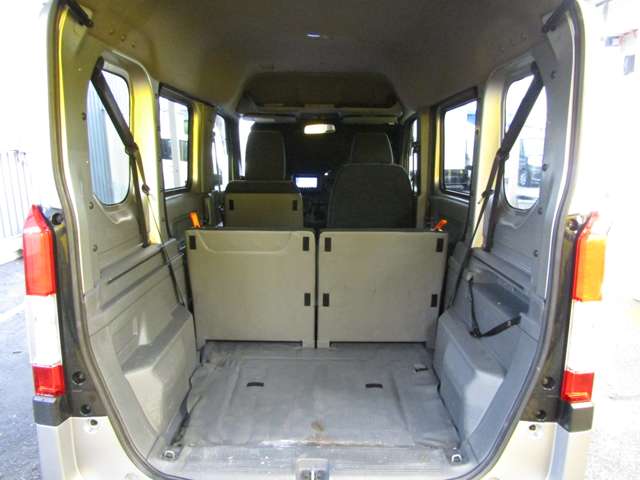 Honda N-VAN 9