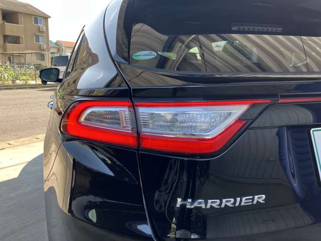 Toyota Harrier 11