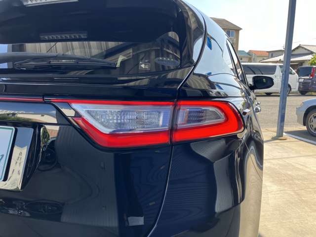 Toyota Harrier 12