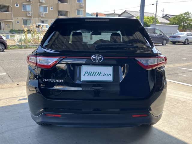 Toyota Harrier 6