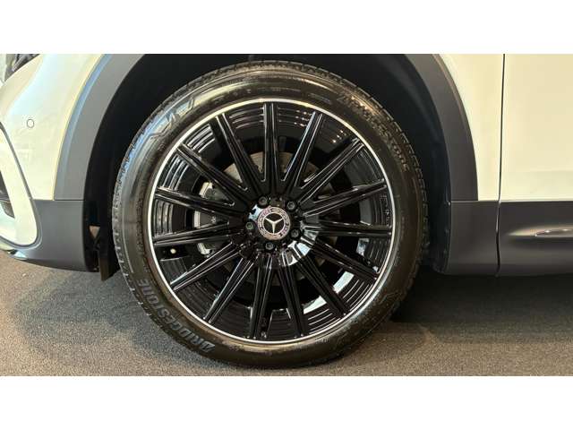 Mercedes-Benz GLB 3