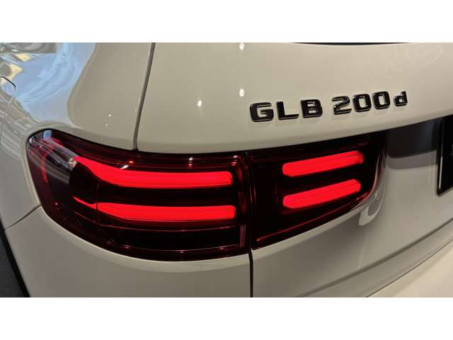 Mercedes-Benz GLB 9