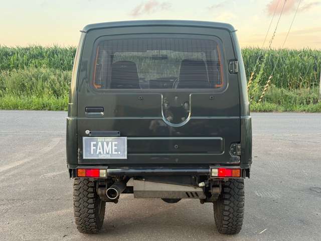 Suzuki Jimny 7