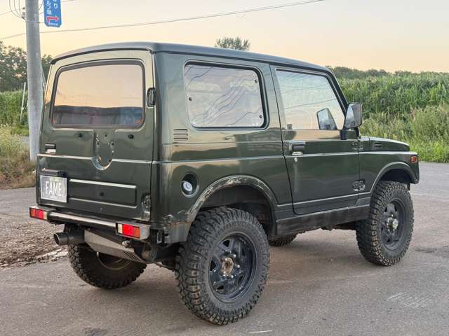 Suzuki Jimny 8