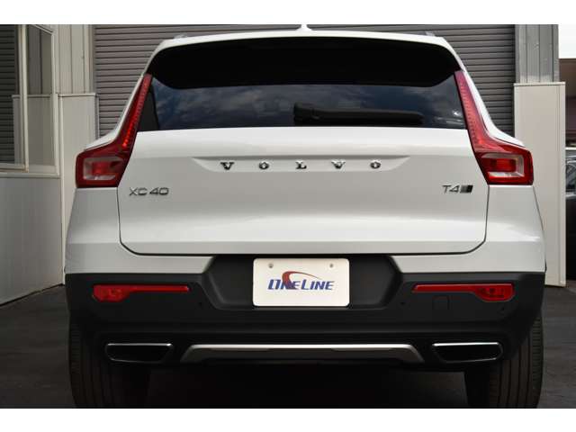 Volvo XC40 6