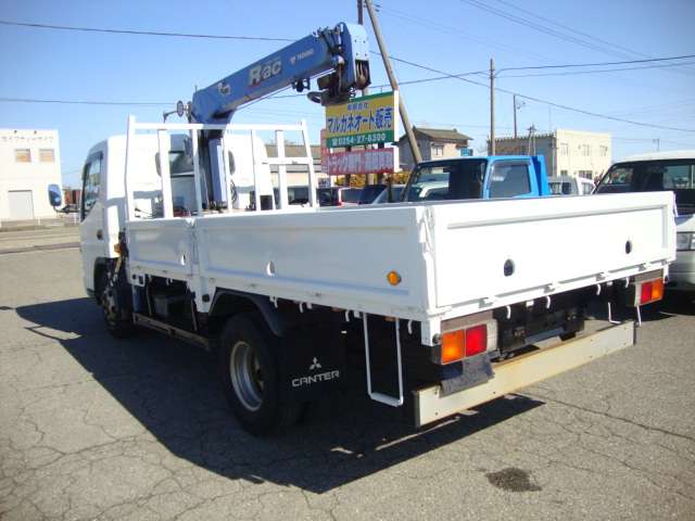 Mitsubishi Fuso Canter 10