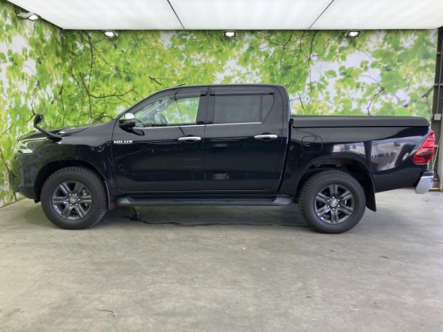 Toyota Hilux 5