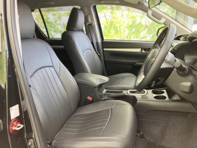Toyota Hilux 7