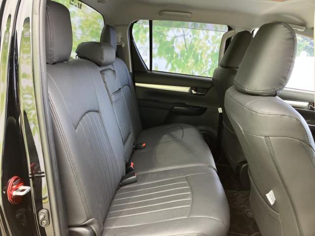 Toyota Hilux 8