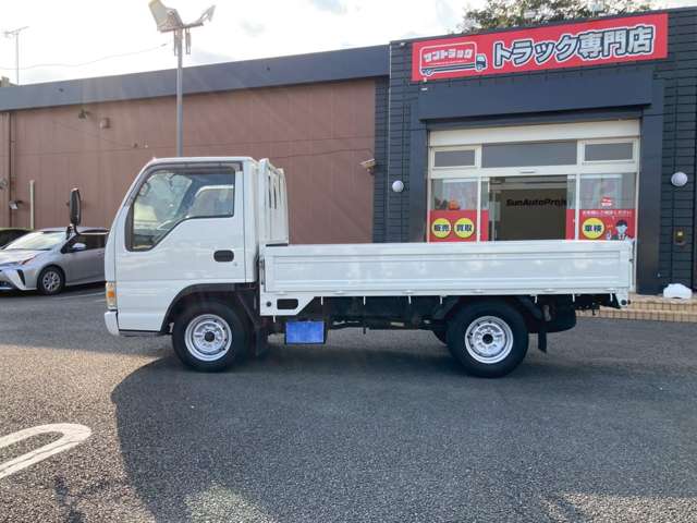 Isuzu Elf 8