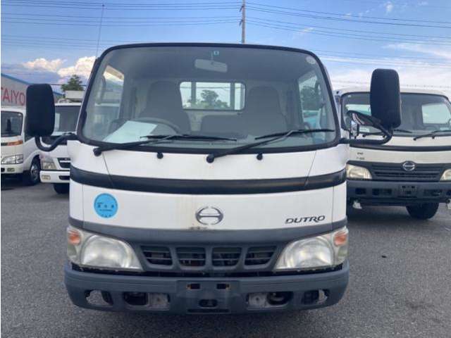 Hino Dutro 2