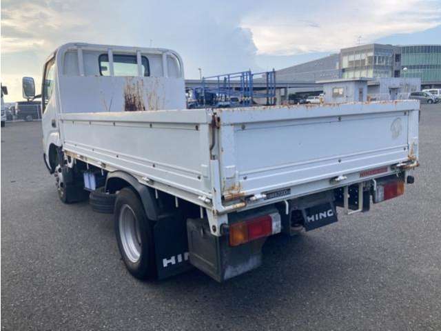 Hino Dutro 7