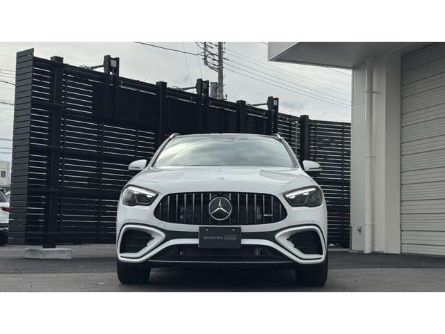 Mercedes-Benz GLA-Class 2