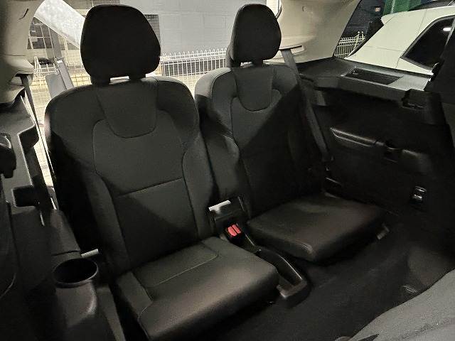 Volvo XC90 12
