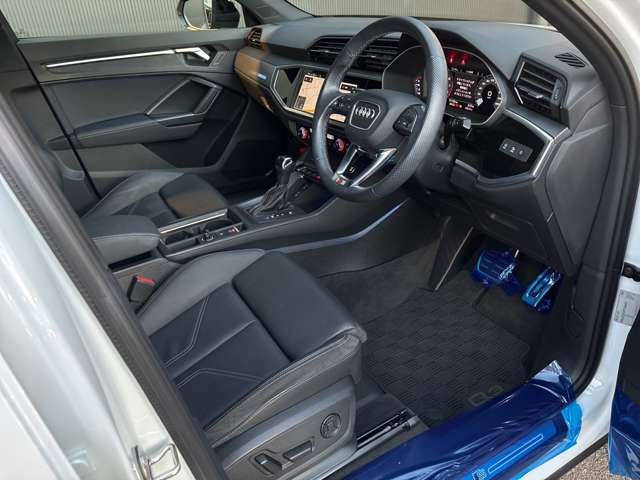 Audi Q3 Sportback 6
