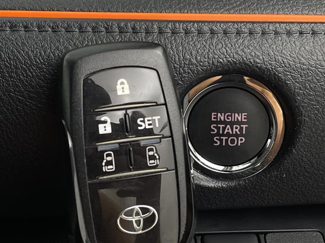 Toyota Sienta 9