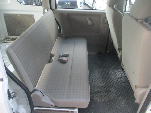 Mitsubishi Minicab Van 11