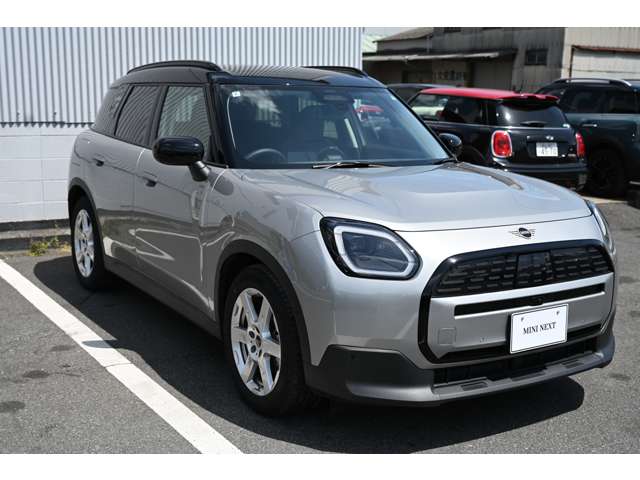 MINI Countryman 7