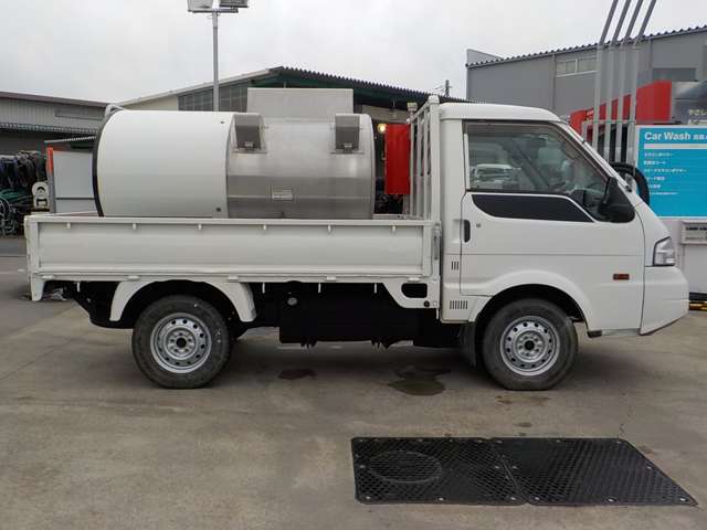 Mazda Bongo Truck 6