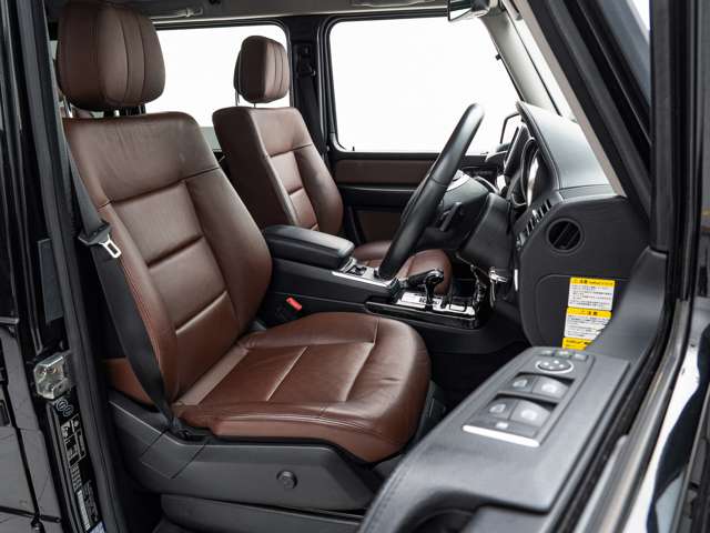 Mercedes-Benz G-Class 4