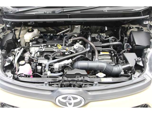 Toyota Sienta 11