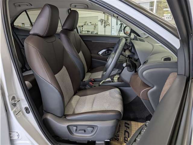 Toyota Yaris Cross 12