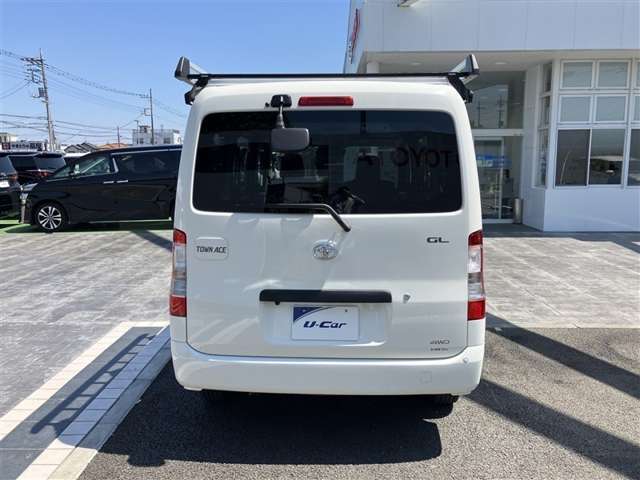 Toyota Town Ace Van 11