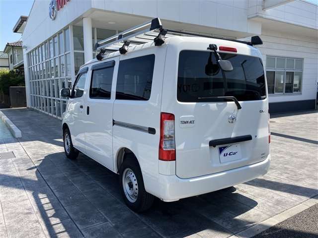 Toyota Town Ace Van 10
