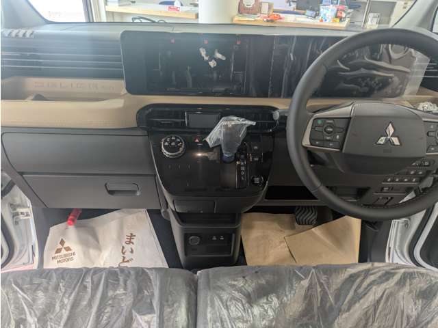 Mitsubishi Delica Mini 3